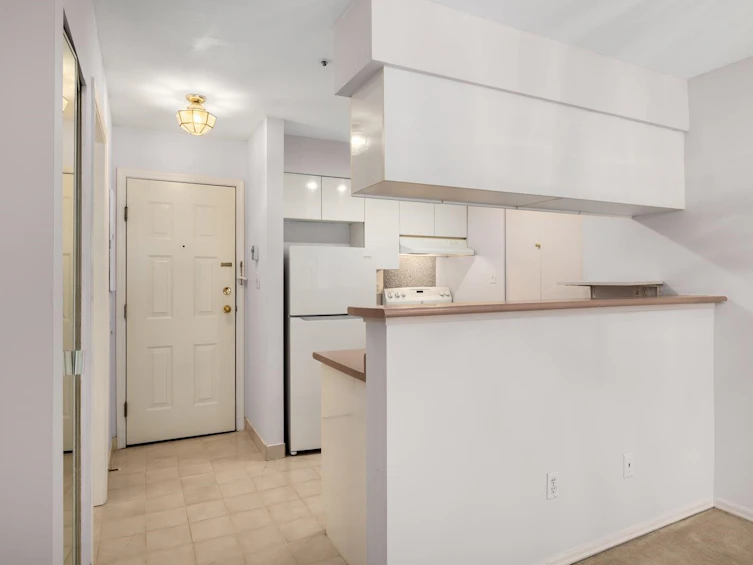 210-1823 E Georgia Street, Vancouver, BC, V5L 2B5 - 13