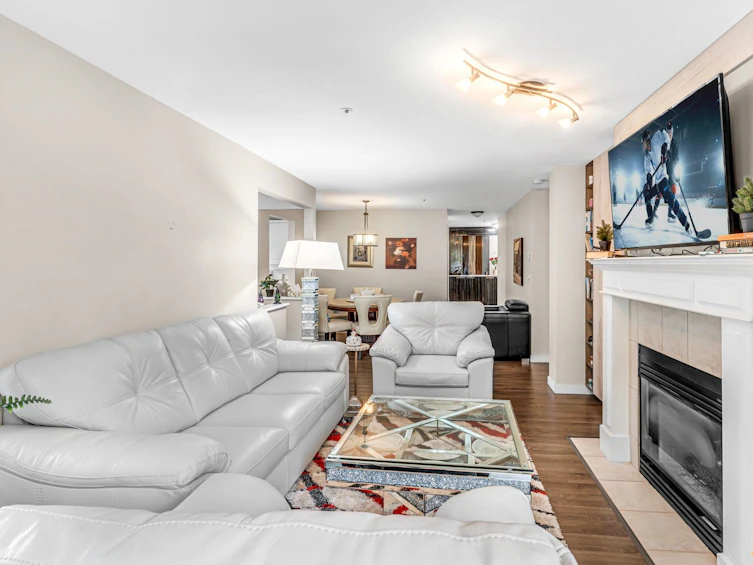 201-5568 201a Street, Langley, BC, V3A 8K5 - 8