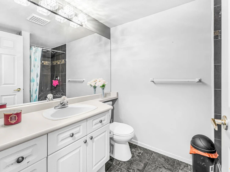 201-5568 201a Street, Langley, BC, V3A 8K5 - 15