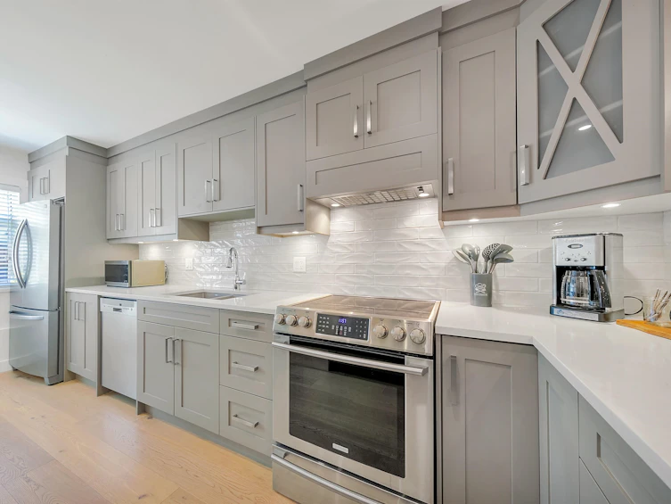11-888 W 16th Street, North Vancouver, BC, V7P 1R3 - 6
