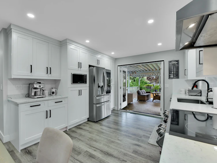 9150 156 Street, Surrey, BC, V3R 5Y8 - 12