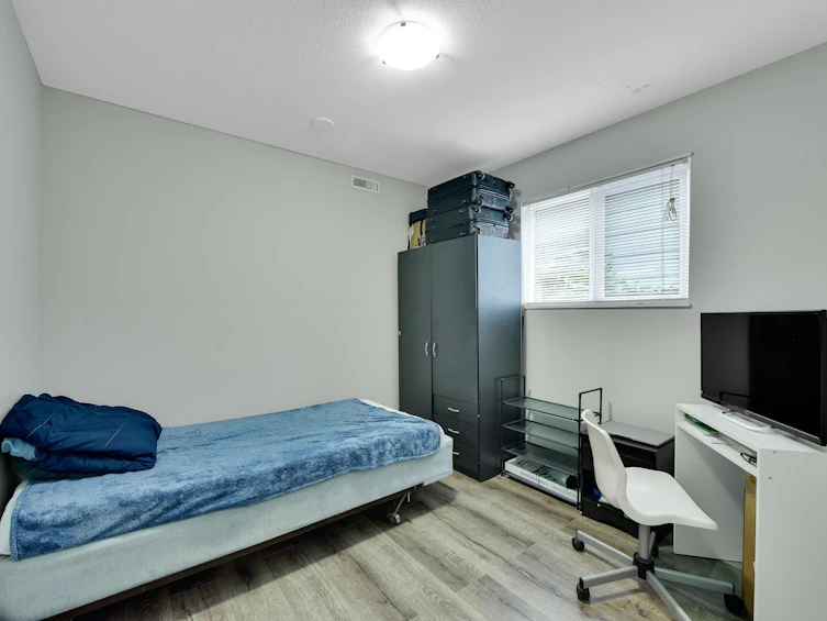 9150 156 Street, Surrey, BC, V3R 5Y8 - 21