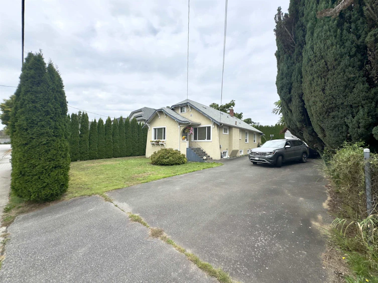 601 Alderson Avenue, Coquitlam, BC, V3K 1T4
