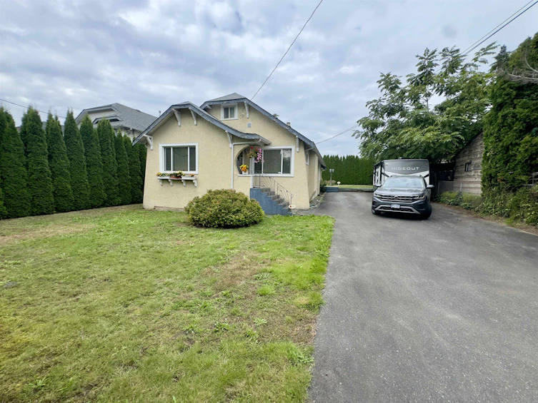 601 Alderson Avenue, Coquitlam, BC, V3K 1T4 - 2