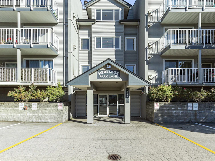 201-33669 2 Avenue, Mission, BC, V2V 6Z4 - 2