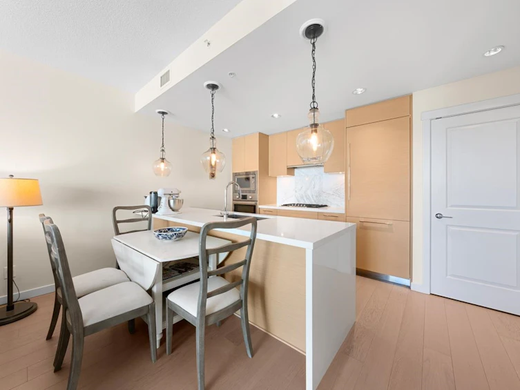 2201-5628 Birney Avenue, Vancouver, BC, V6S 0H7 - 5