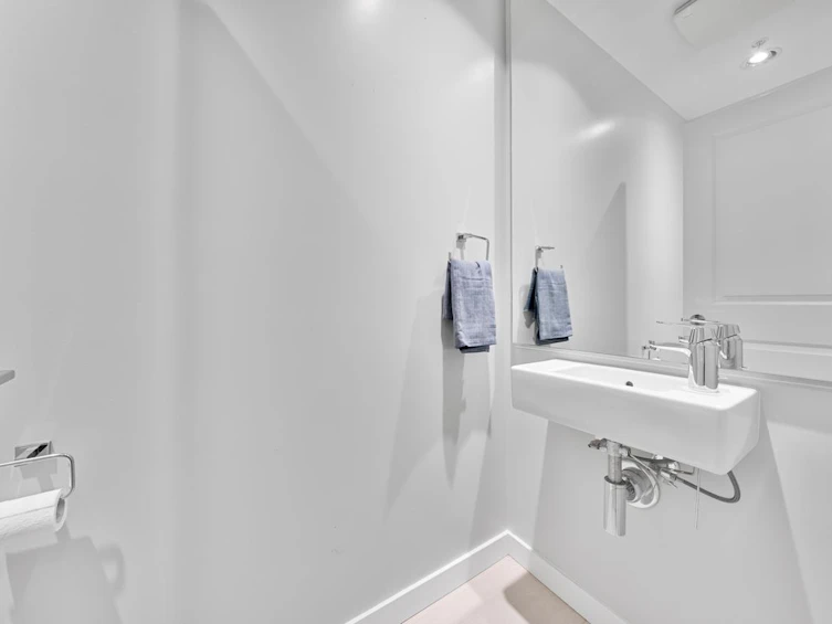 2201-5628 Birney Avenue, Vancouver, BC, V6S 0H7 - 9