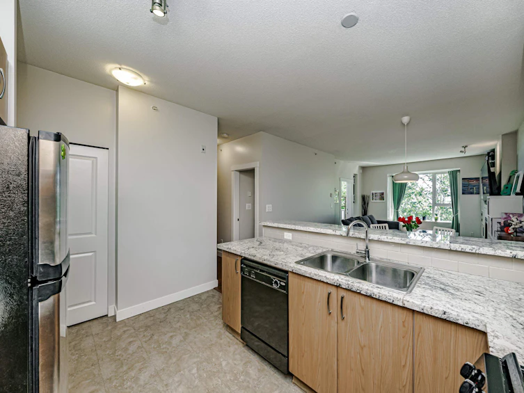 407-4783 Dawson Street, Burnaby, BC, V5C 0A8 - 6