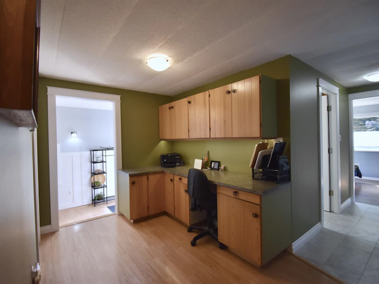 1327 Kearton Road, Gibsons, BC, V0N 1V4 - 9