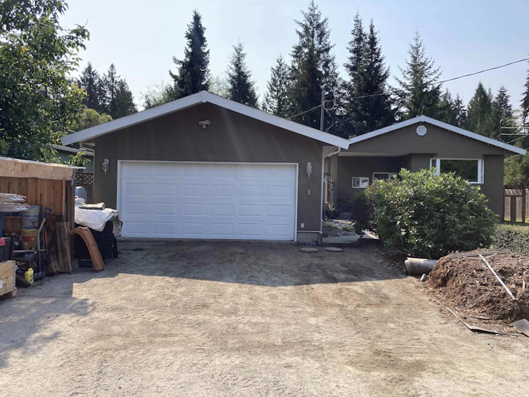 1327 Kearton Road, Gibsons, BC, V0N 1V4 - 17