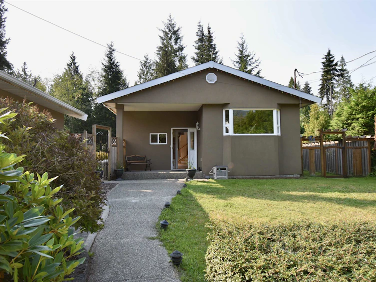 1327 Kearton Road, Gibsons, BC, V0N 1V4 - 18