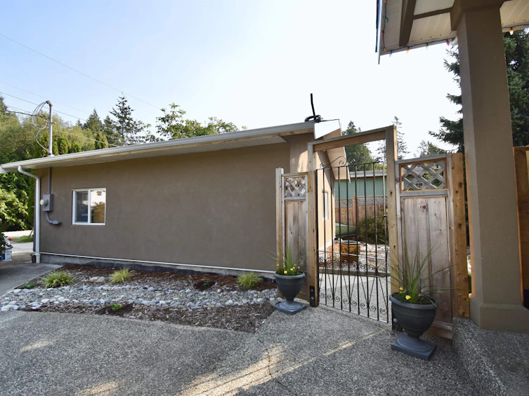 1327 Kearton Road, Gibsons, BC, V0N 1V4 - 19