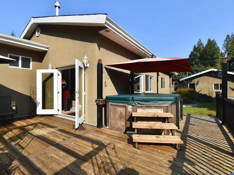 1327 Kearton Road, Gibsons, BC, V0N 1V4 - 24