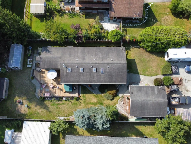 1327 Kearton Road, Gibsons, BC, V0N 1V4 - 35