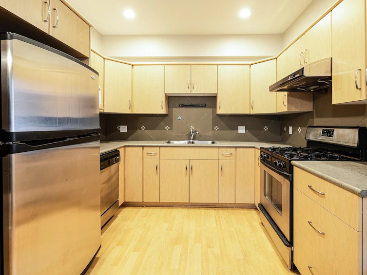 1-7833 Garden City Road, Richmond, BC, V6Y 4L3 - 9