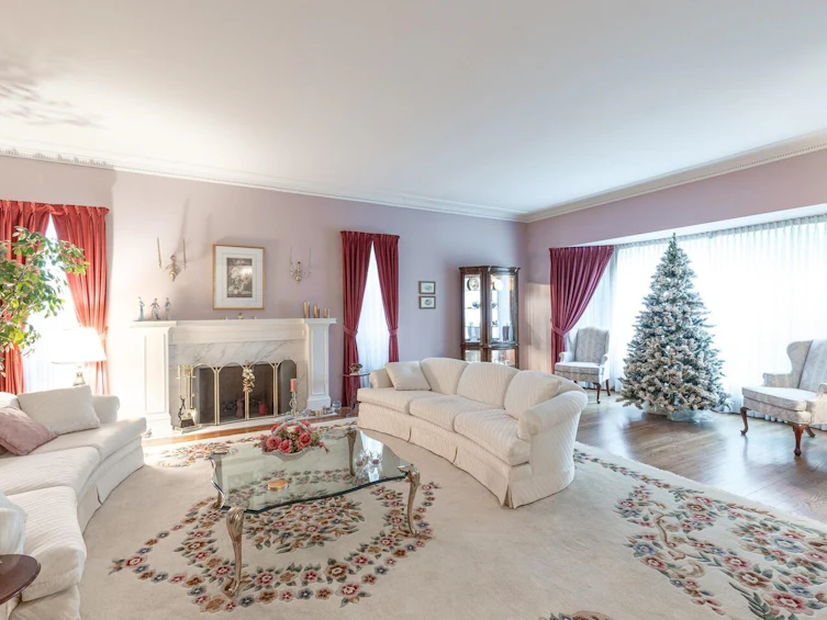 7501 Lambeth Drive, Burnaby, BC, V5E 4B4 - 6
