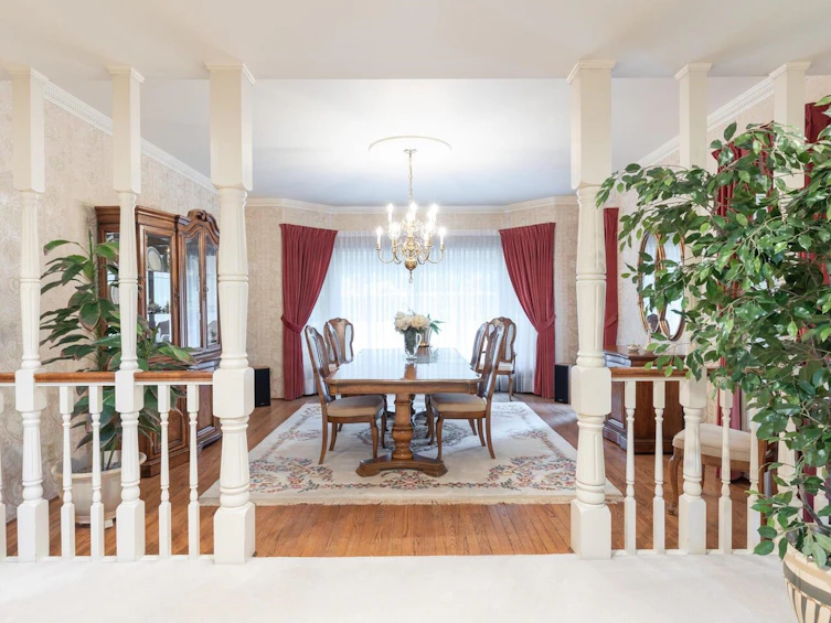 7501 Lambeth Drive, Burnaby, BC, V5E 4B4 - 9