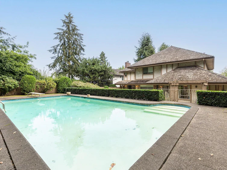 7501 Lambeth Drive, Burnaby, BC, V5E 4B4 - 32