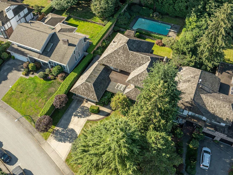 7501 Lambeth Drive, Burnaby, BC, V5E 4B4 - 37