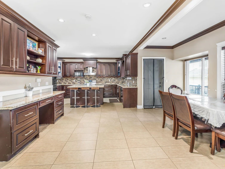 12570 71 Avenue, Surrey, BC, V3W 1T5 - 13