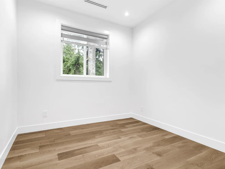 402 E 59th Avenue, Vancouver, BC, V5X 1Y1 - 13