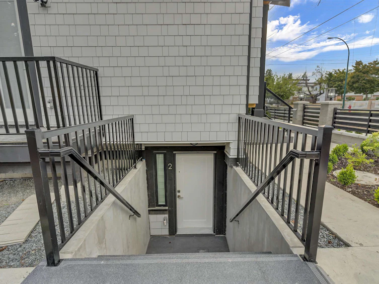 402 E 59th Avenue, Vancouver, BC, V5X 1Y1 - 19