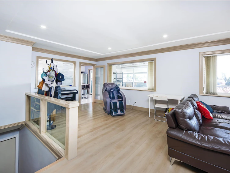 4702 Parker Street, Burnaby, BC, V5C 3E3 - 7