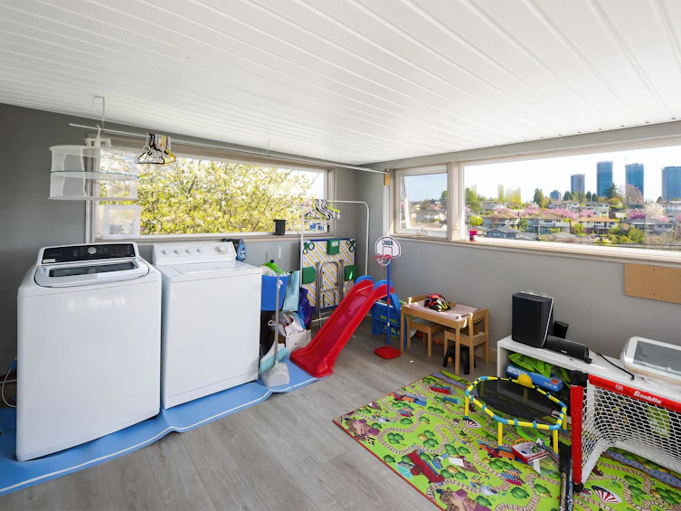 4702 Parker Street, Burnaby, BC, V5C 3E3 - 12