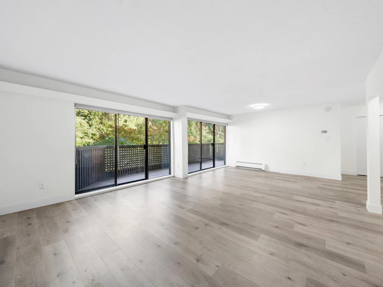 205-1945 Woodway Place, Burnaby, BC, V5B 4S4 - 7