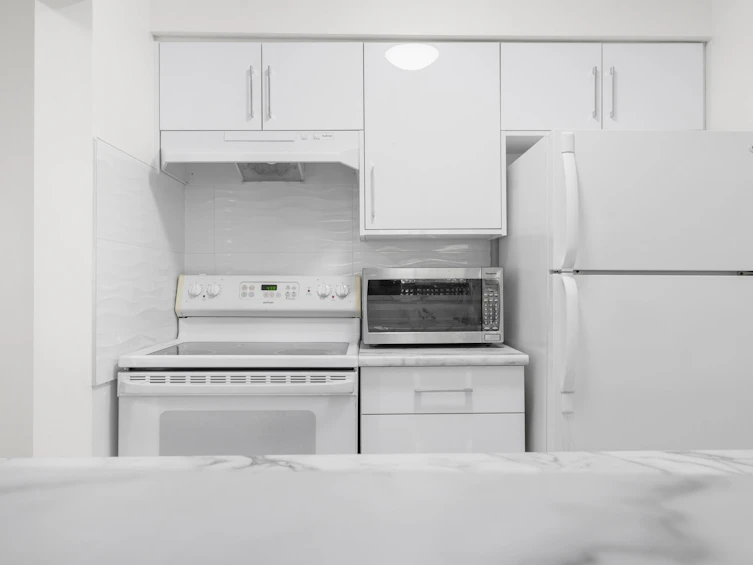205-1945 Woodway Place, Burnaby, BC, V5B 4S4 - 21