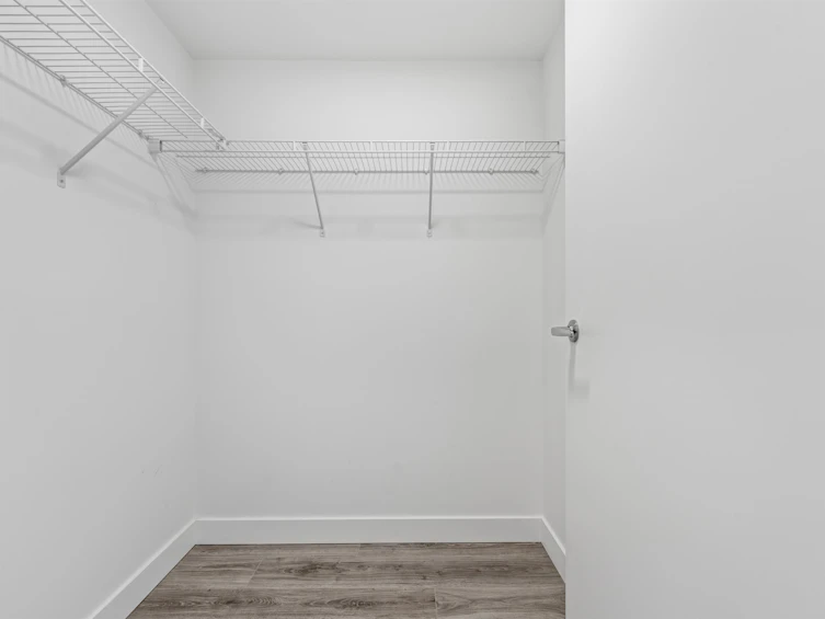 602-8188 Fraser Street, Vancouver, BC, V6K 2G2 - 14
