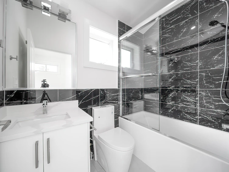 2-2576 E 28th Avenue, Vancouver, BC, V5R 1R6 - 17