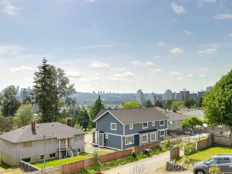 5970 Grant Street, Burnaby, BC, V5B 2K4 - 4