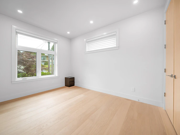 5970 Grant Street, Burnaby, BC, V5B 2K4 - 26