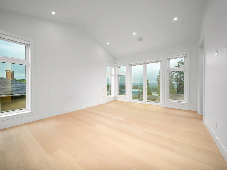 5970 Grant Street, Burnaby, BC, V5B 2K4 - 27