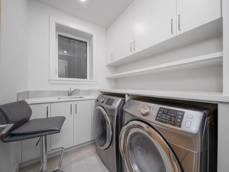5970 Grant Street, Burnaby, BC, V5B 2K4 - 35