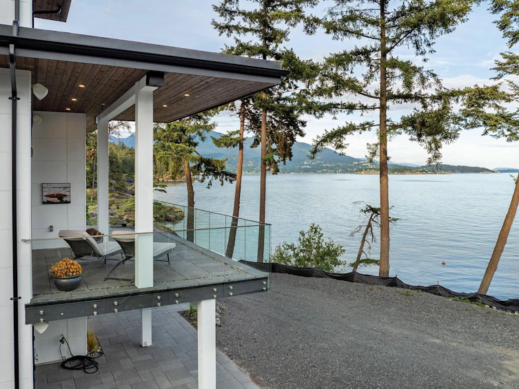 239 Shore Lane, Bowen Island, BC, V0N 1G2 - 31