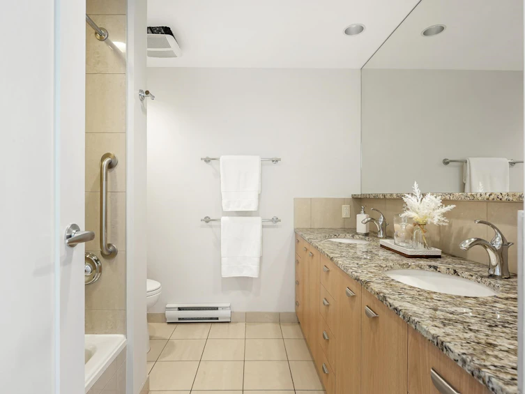 603-3382 Wesbrook Mall, Vancouver, BC, V6S 0A7 - 18