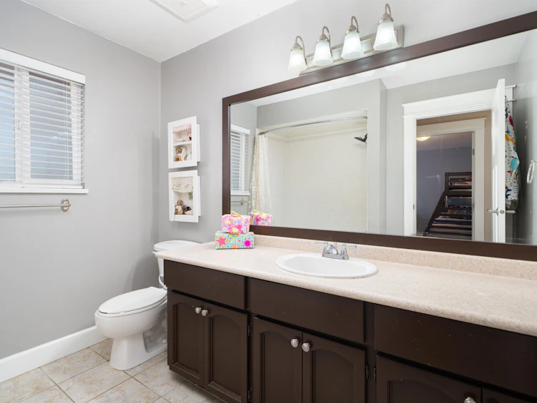 13022 Summerhill Crescent, Surrey, BC, V4A 7R8 - 23