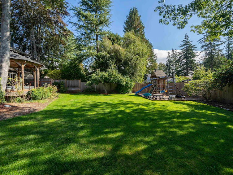 13022 Summerhill Crescent, Surrey, BC, V4A 7R8 - 28