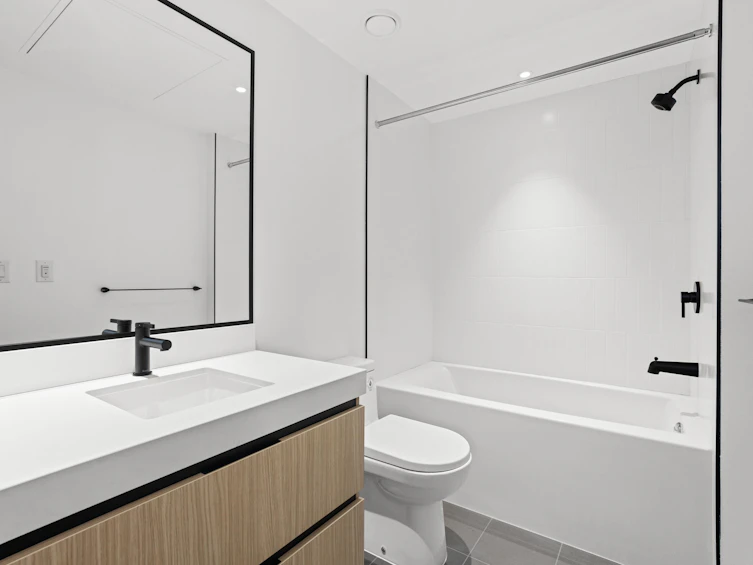 513-2235 E Broadway Street, Vancouver, BC, V5N 0J5 - 12