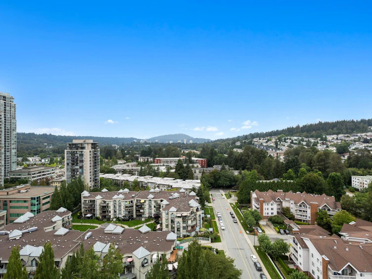 2003-2982 Burlington Drive, Coquitlam, BC, V3B 0B3 - 35