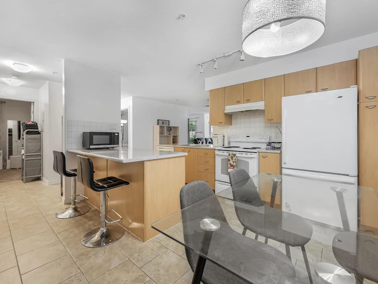 101-14877 100 Avenue, Surrey, BC, V3R 3H1 - 14