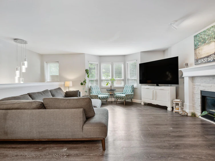 2216 152a Street, Surrey, BC, V4A 4R1 - 10