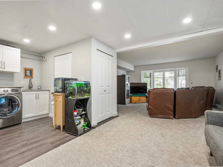 2216 152a Street, Surrey, BC, V4A 4R1 - 27