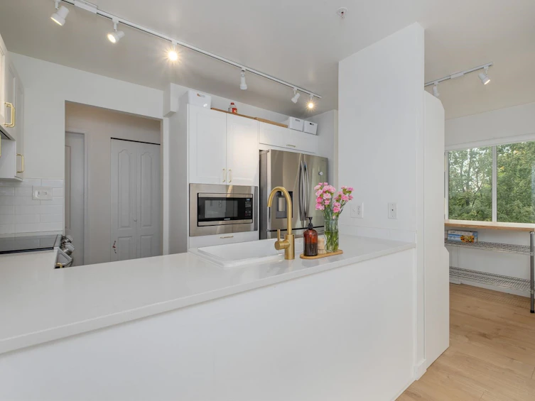303-7620 Columbia Street, Vancouver, BC, V5X 4S8 - 14