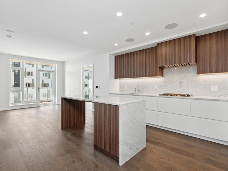 409-7418 Paulson Street, Vancouver, BC, V6P 0K2 - 2