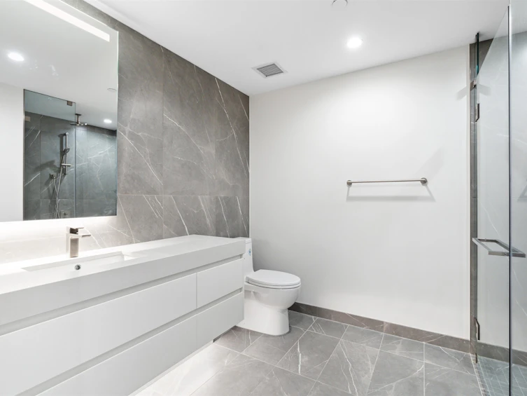 409-7418 Paulson Street, Vancouver, BC, V6P 0K2 - 9