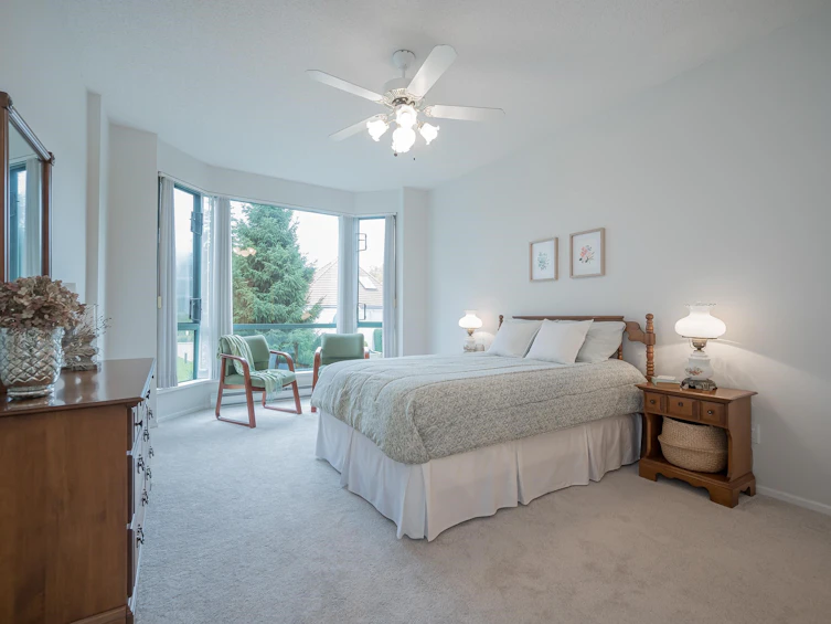 207-1745 Martin Drive, Surrey, BC, V4A 9T5 - 18