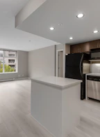 307 9232 University Crescent